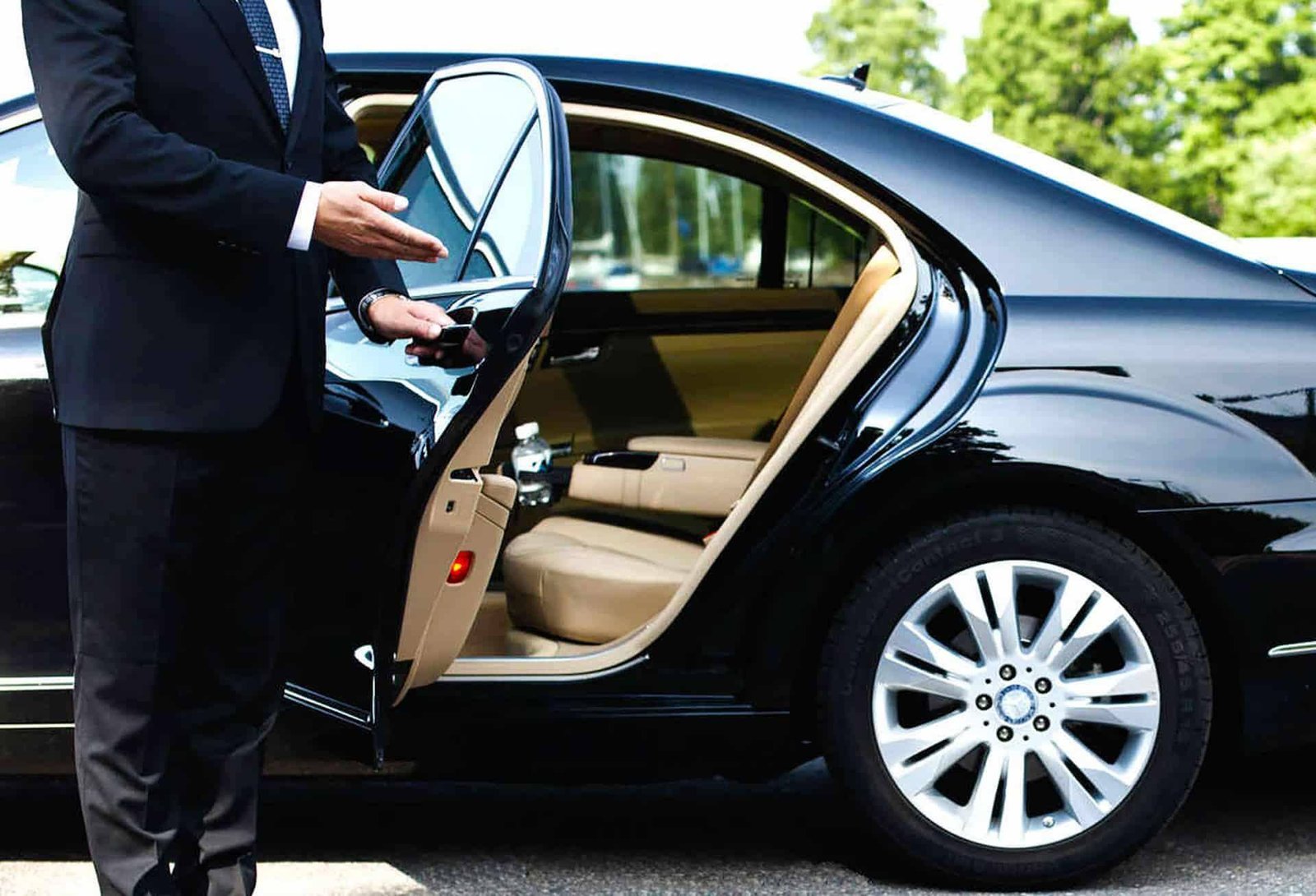 Comment choisir le meilleur‍ chauffeur privé à Marseille selon vos besoins